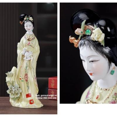 TƯỢNG SỨ HẰNG NGA VÀ THỎ NGỌC